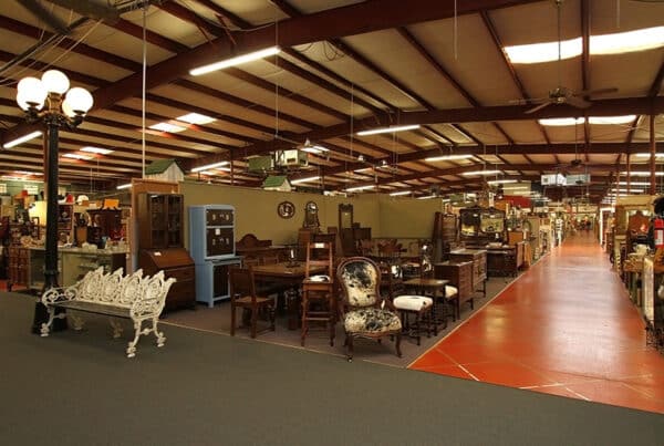 ANTIQUE GALLERY<p>21127 Spring Town Dr., Spring TX 77379</p>